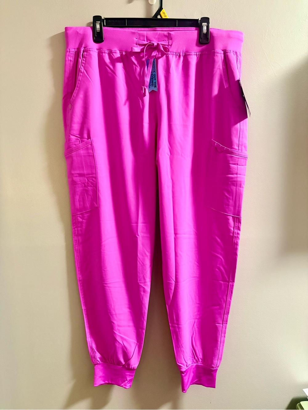 2 Pairs Zavaté Scrub Pants